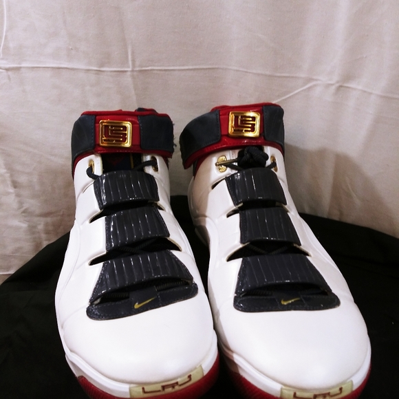 VTG NIKE ZOOM King James Basketball shoes 4"Cavs Playoffs-314617-161 - Picture 5 of 8